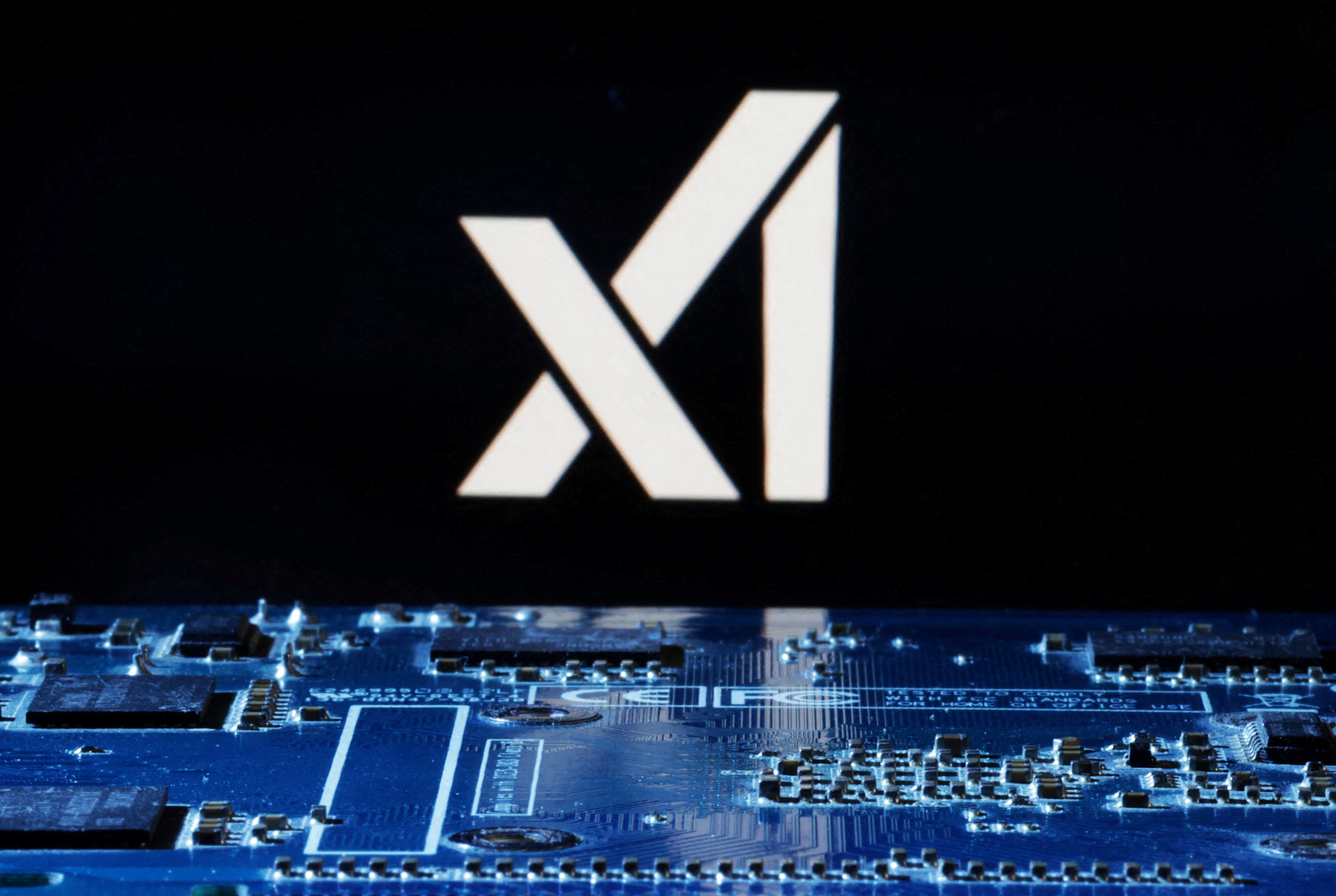 马斯克成立的AI新创公司xAI，传已接近完成一轮60亿美元募资。路透