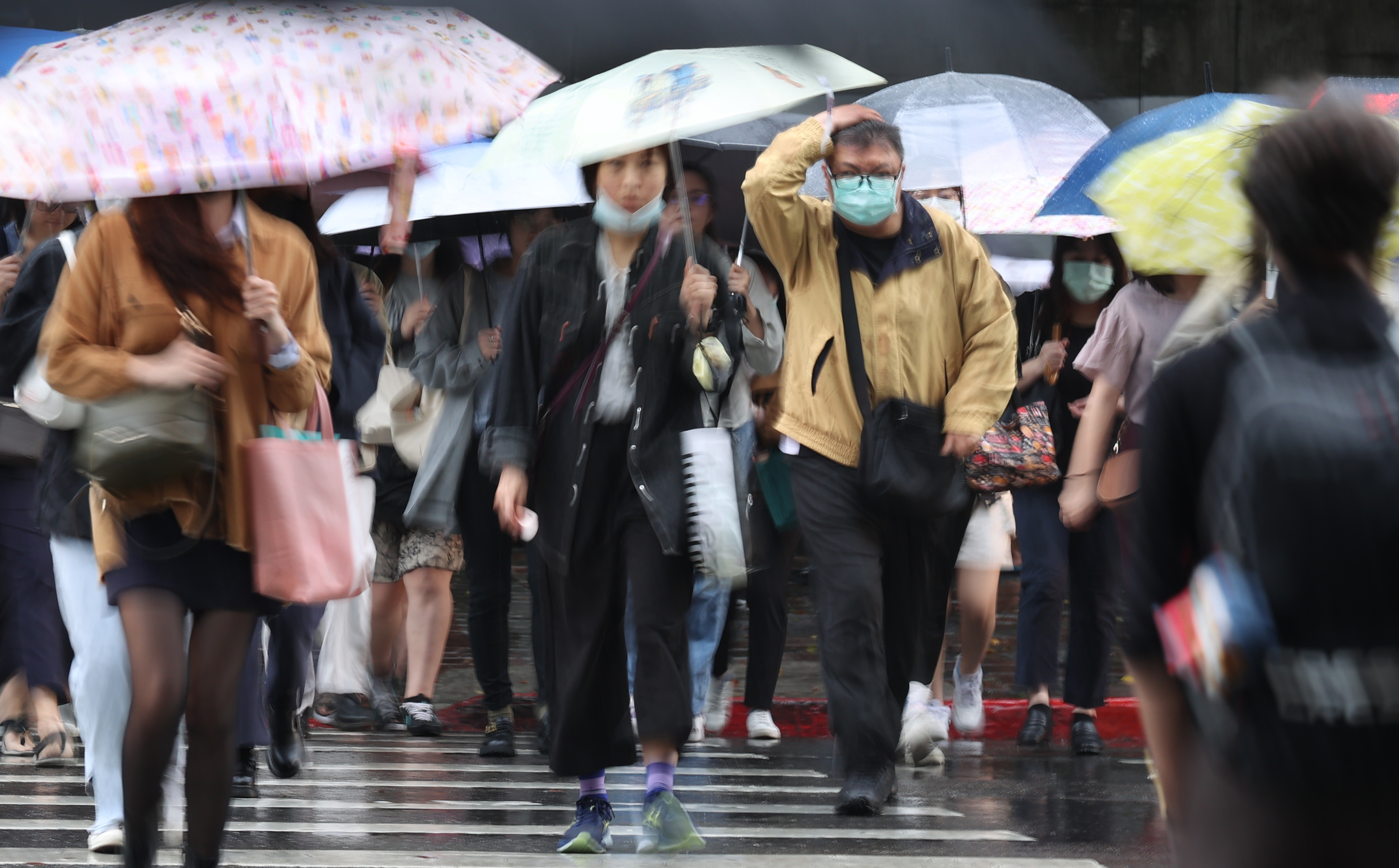 周三、周四有一波锋面影响台湾，是梅雨季影响台湾的第一道锋面。本报资料照片