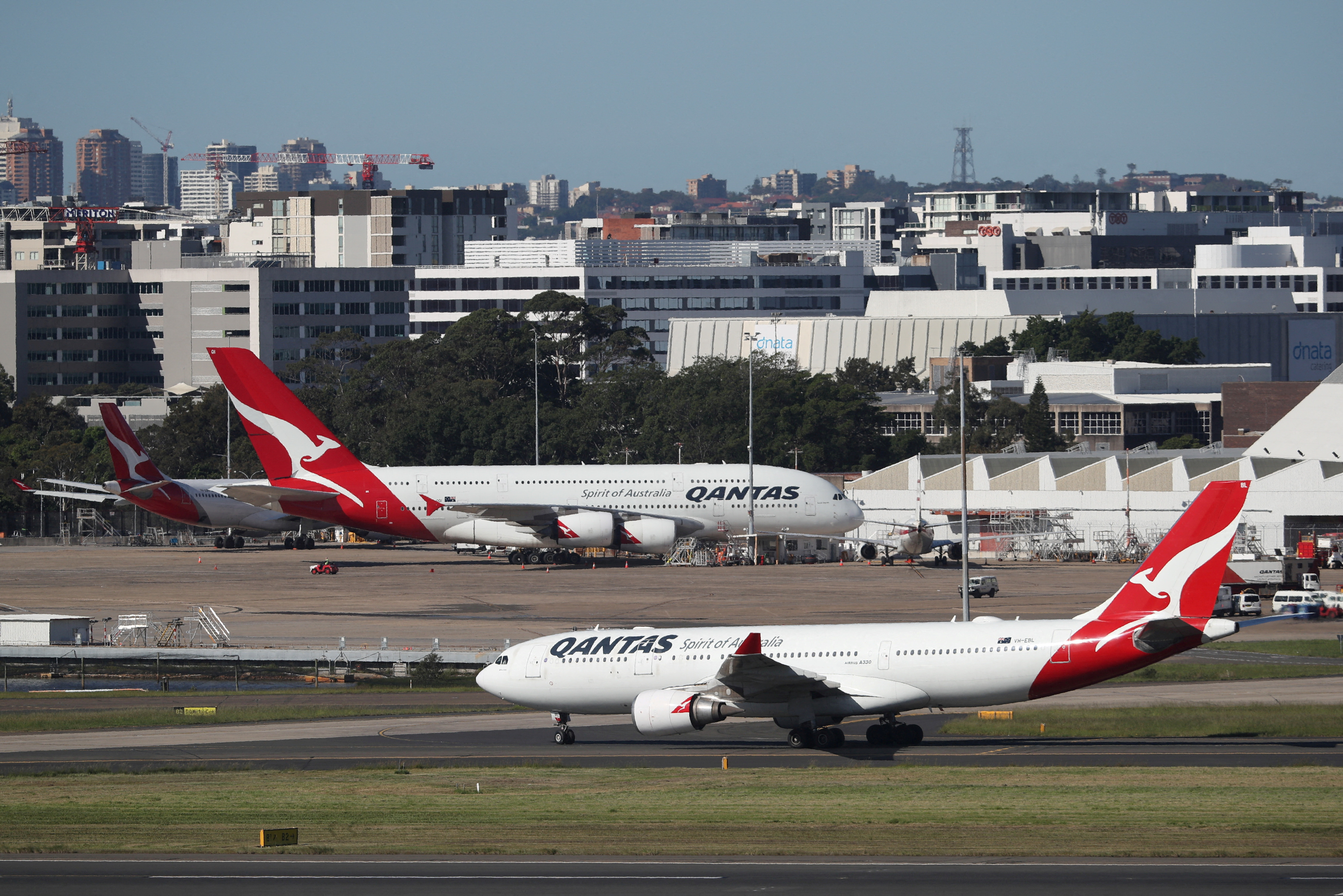 澳洲航空（Qantas）爆出App乘客个资外泄事件。路透
