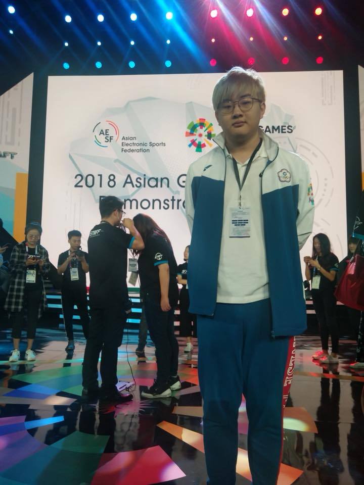 黄昱翔在去年杭州亚运「星海争霸II」拿下银牌佳绩。图／CTESA 中华电子竞技运动协会提供