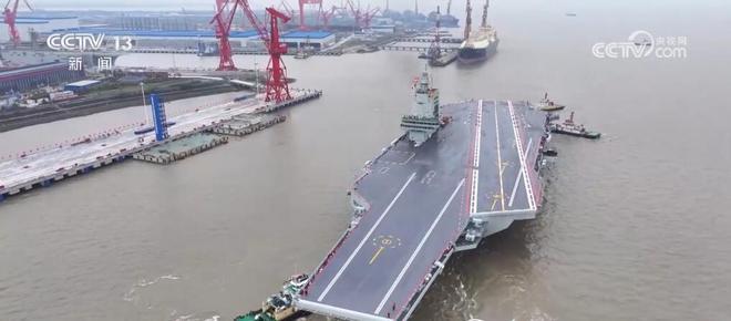 中国第3艘航舰福建号1日展开首次海试。图／取自央视网