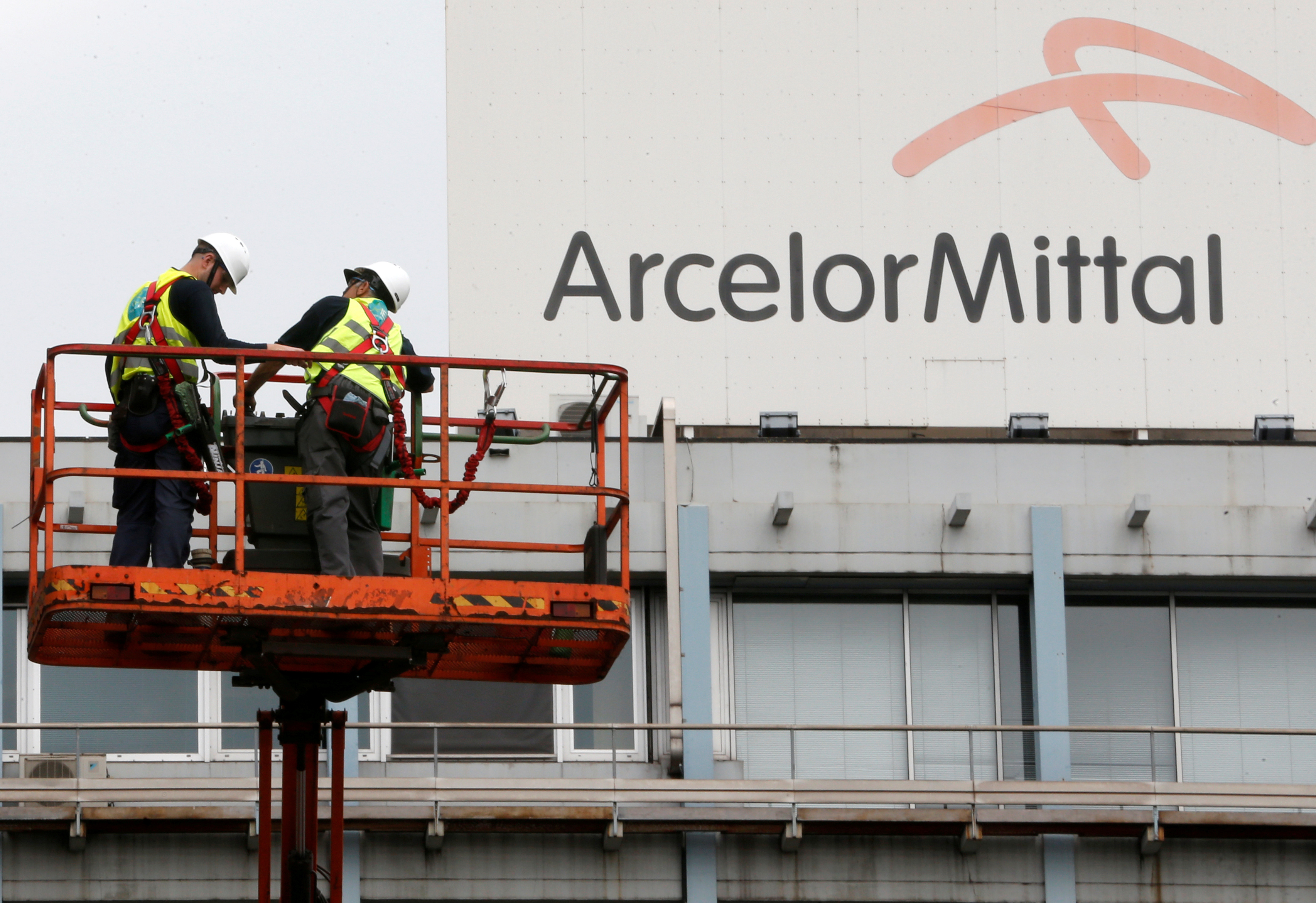 阿塞洛米塔尔钢铁（ArcelorMittal）乐观看待中长期钢市展望。  路透