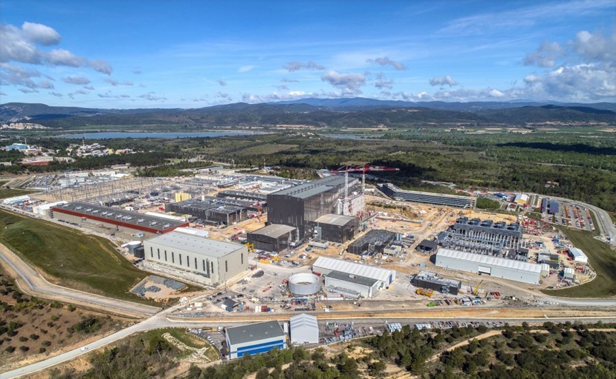图为法国国际热核融合实验反应炉（ITER）。示意图／取自ITER官网
