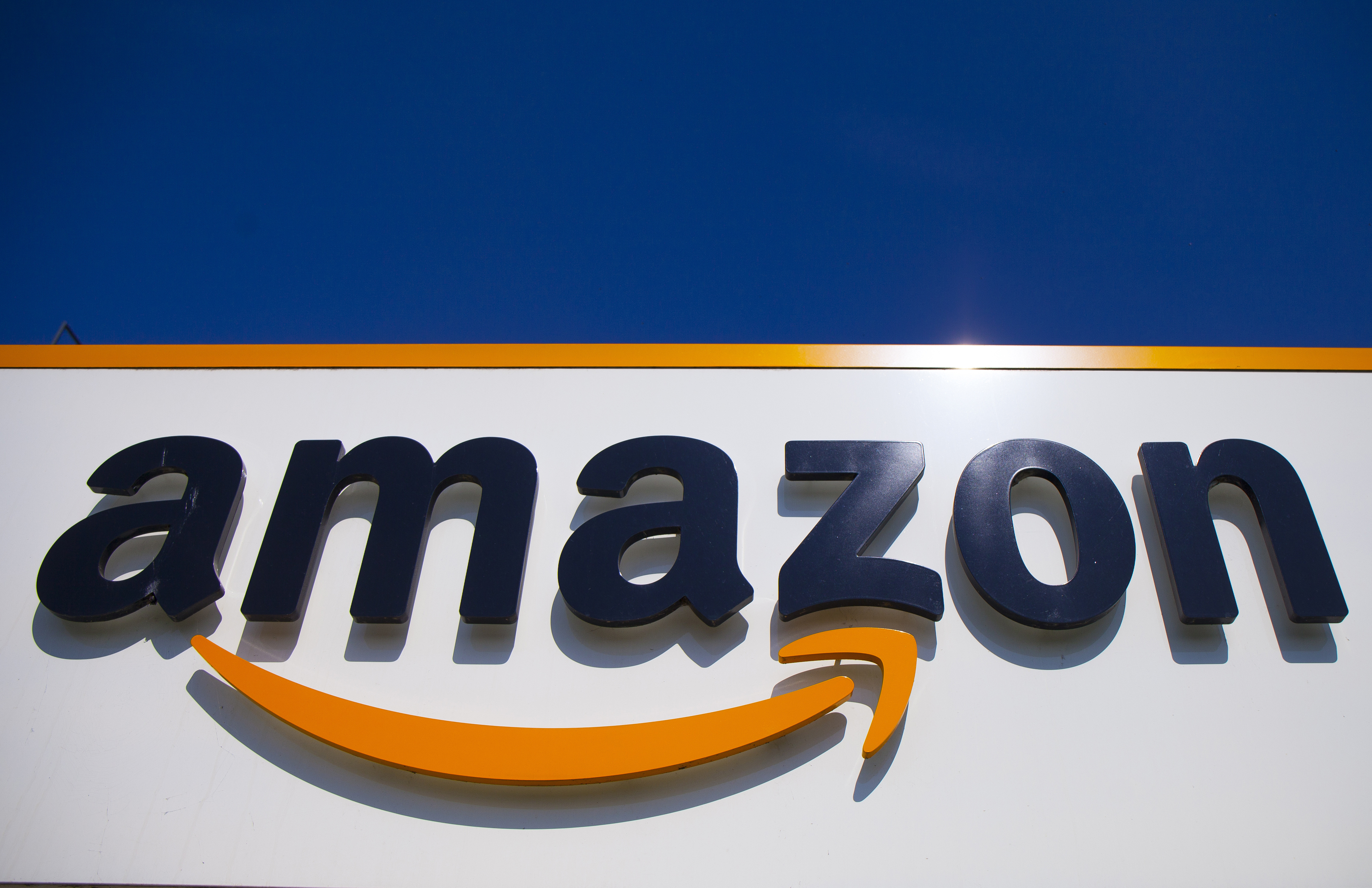 亚马逊（Amazon）计划斥资90亿美元。扩建在新加坡的云端运算基础设施。美联社