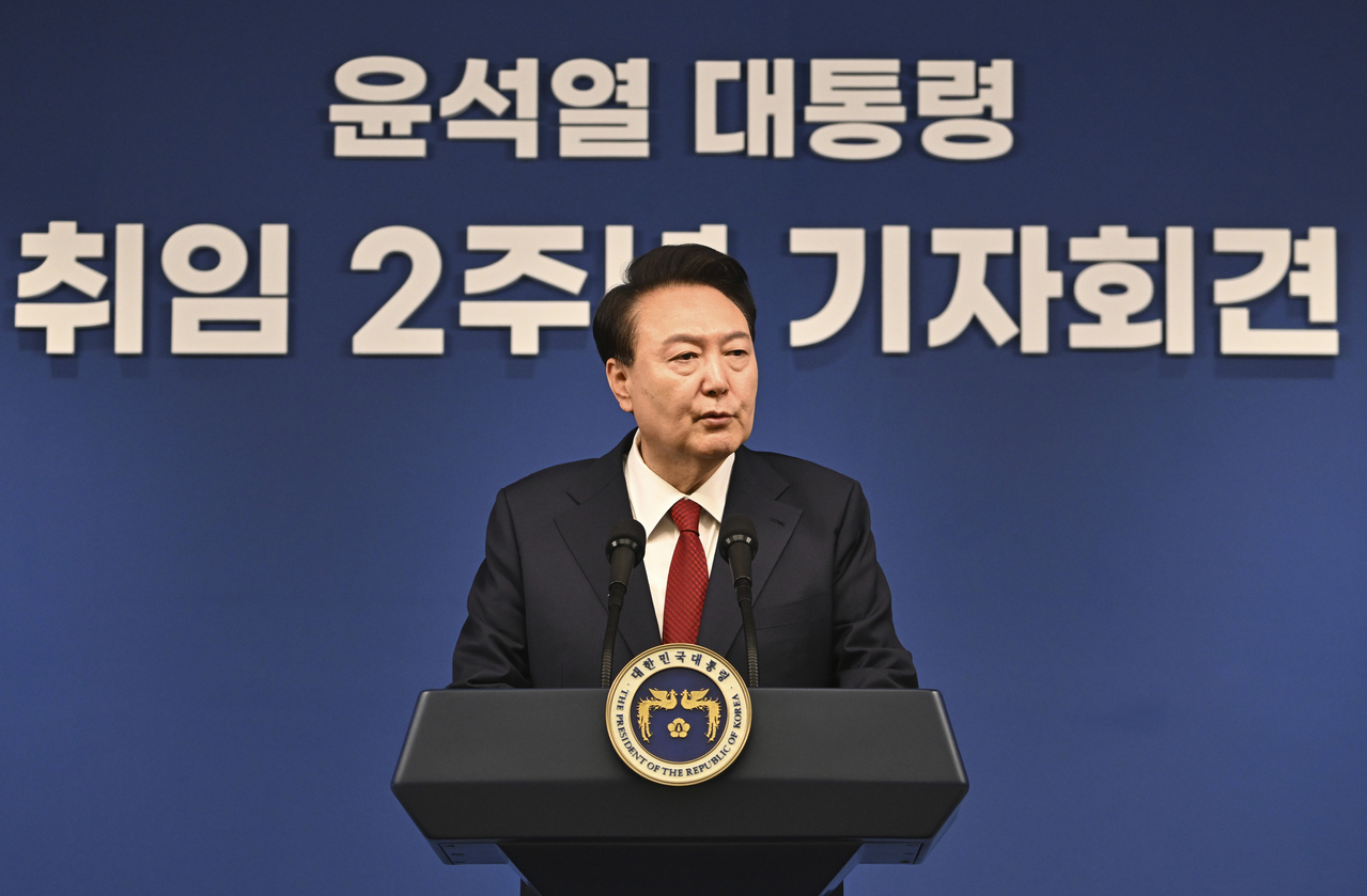 南韩总统尹锡悦今天表示，首尔当局将与乌克兰维持强健的双边关系，并与俄罗斯保持「平稳」往来。