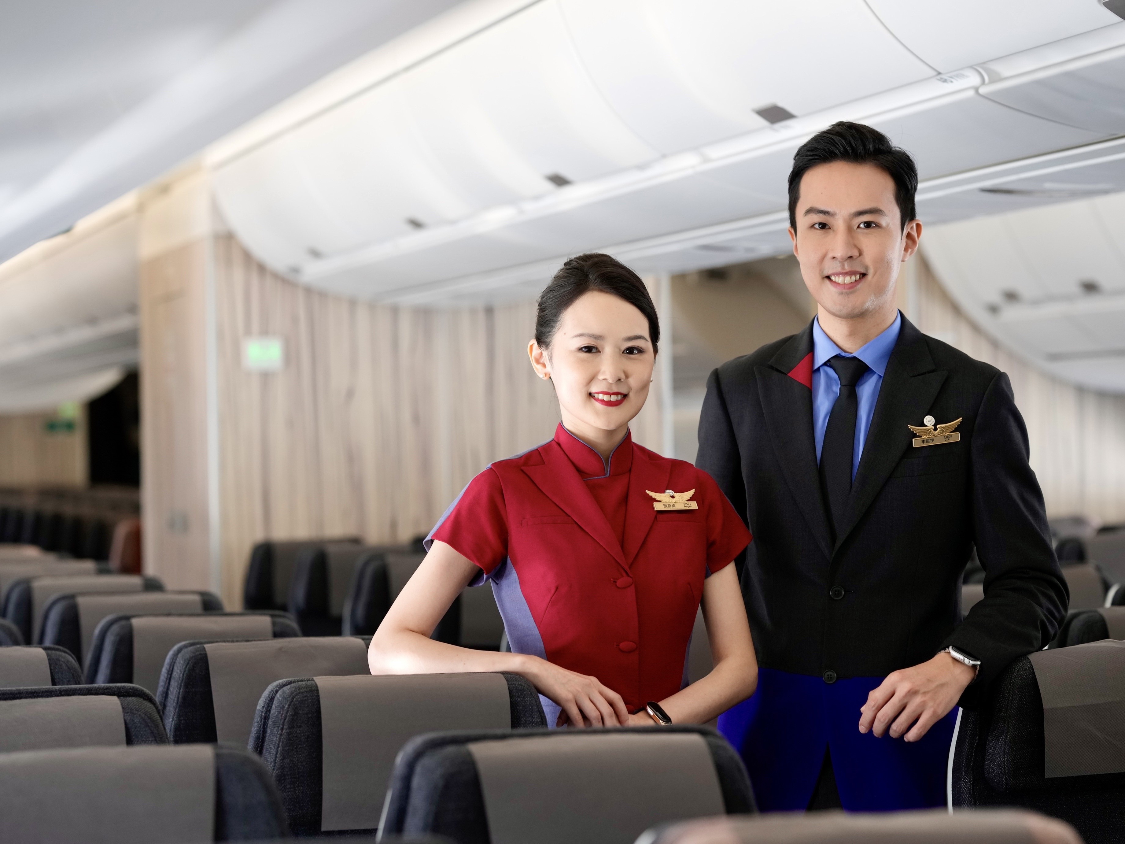 中华航空配合新机持续引进，今宣布招募逾百名客舱组员。图／华航提供