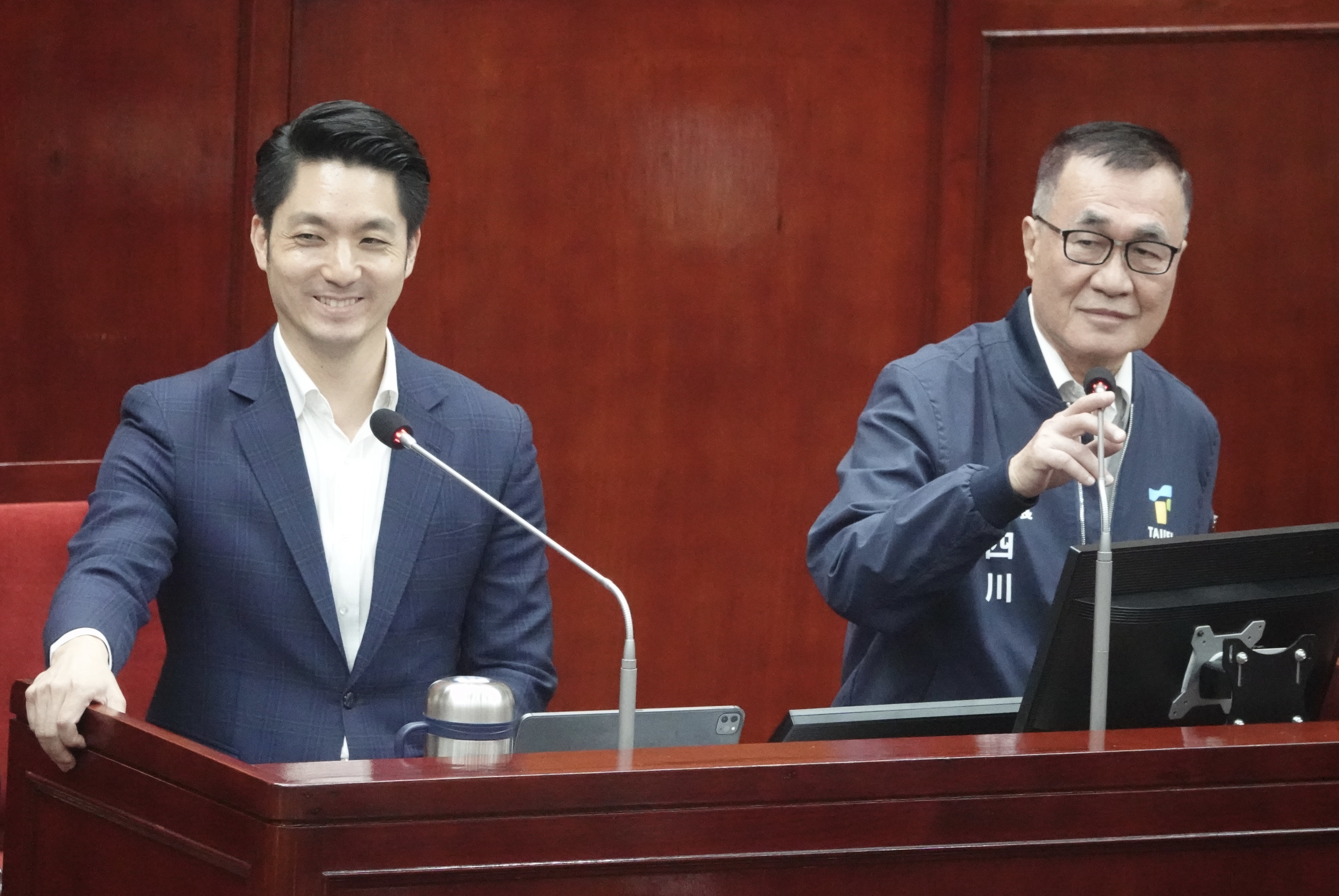 台北市长蒋万安日前与副市长李四川赴议会备询。记者曾吉松／摄影