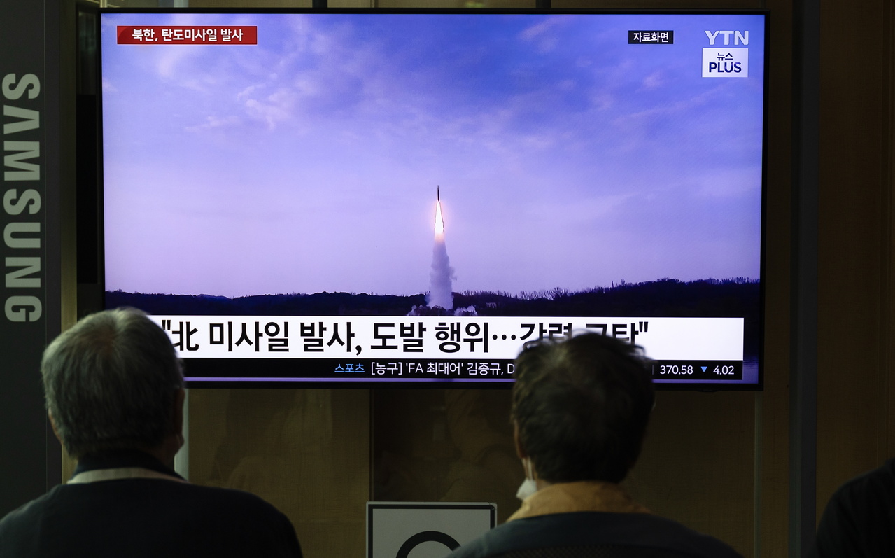 北韩今天下午发射多枚短程弹道飞弹，韩联社报导，中俄16日举行的「习普会」刚就美国阵营国家针对北韩的「军事挑衅行动」表达反对，北韩今天行动可能是对此进一步的表态。欧新社