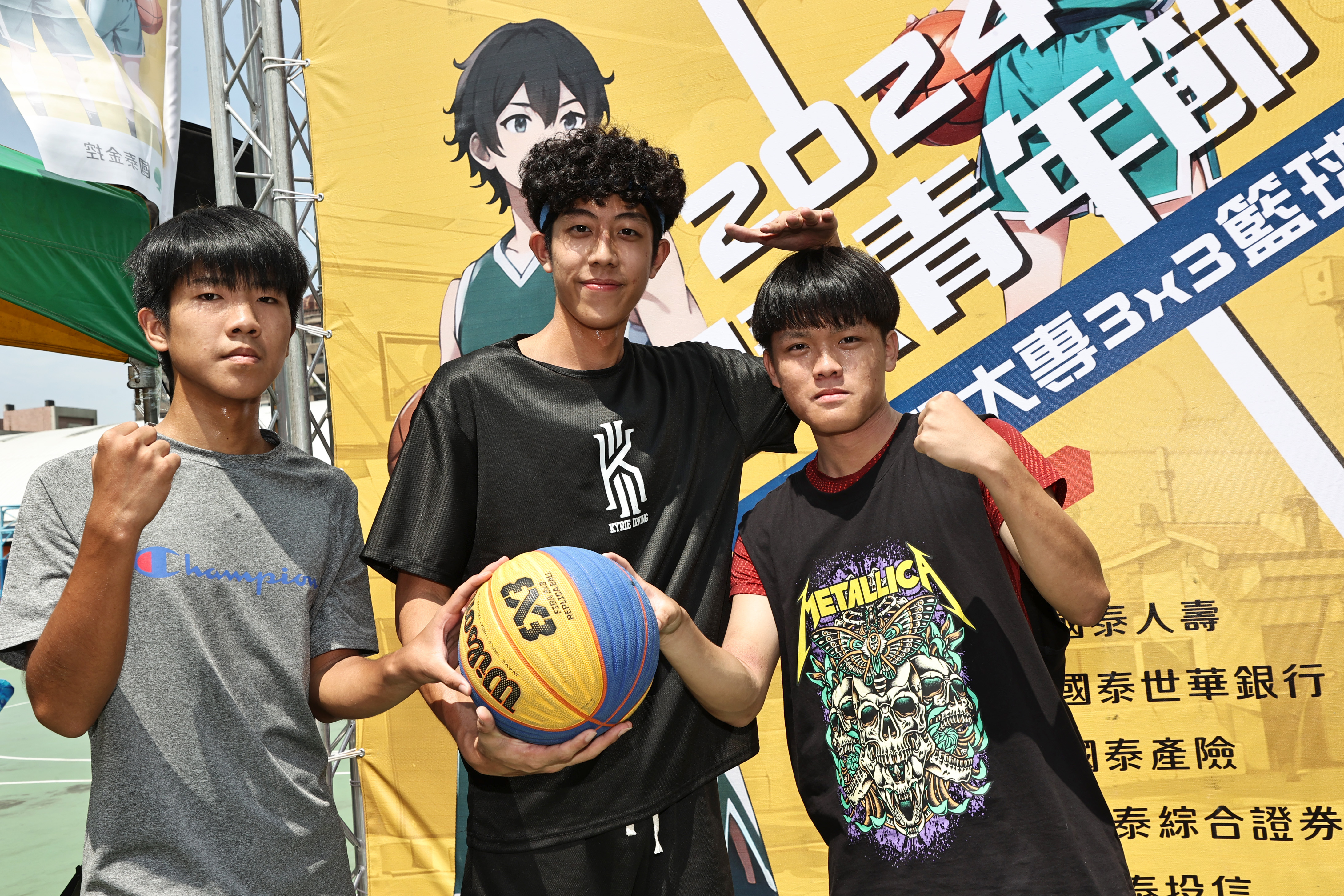 国泰青年节3X3篮球赛，许多跨校组合展现对篮球的热爱。图/国泰金控提供