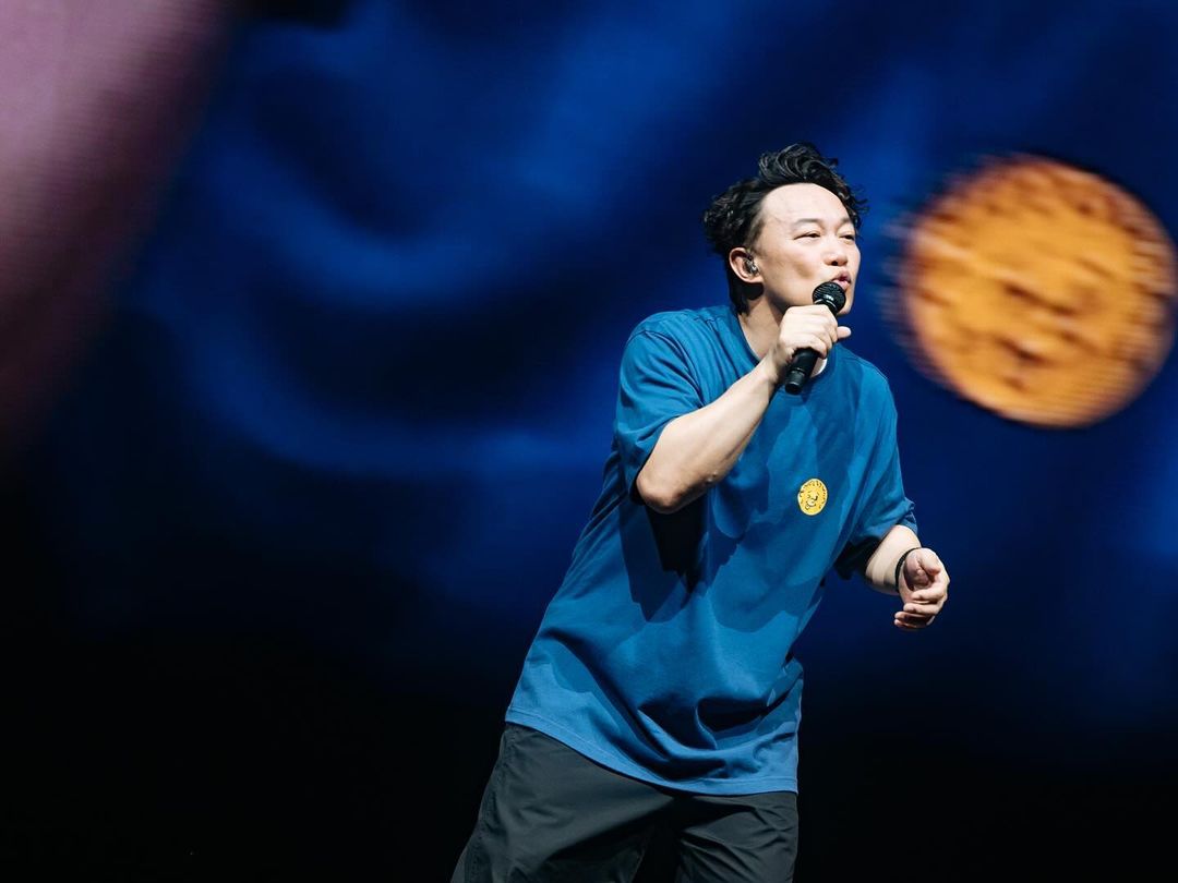 陈奕迅因受伤住院，紧急取消「FEAR AND DREAMS」世界巡演重庆站6场演出。图／摘自IG
