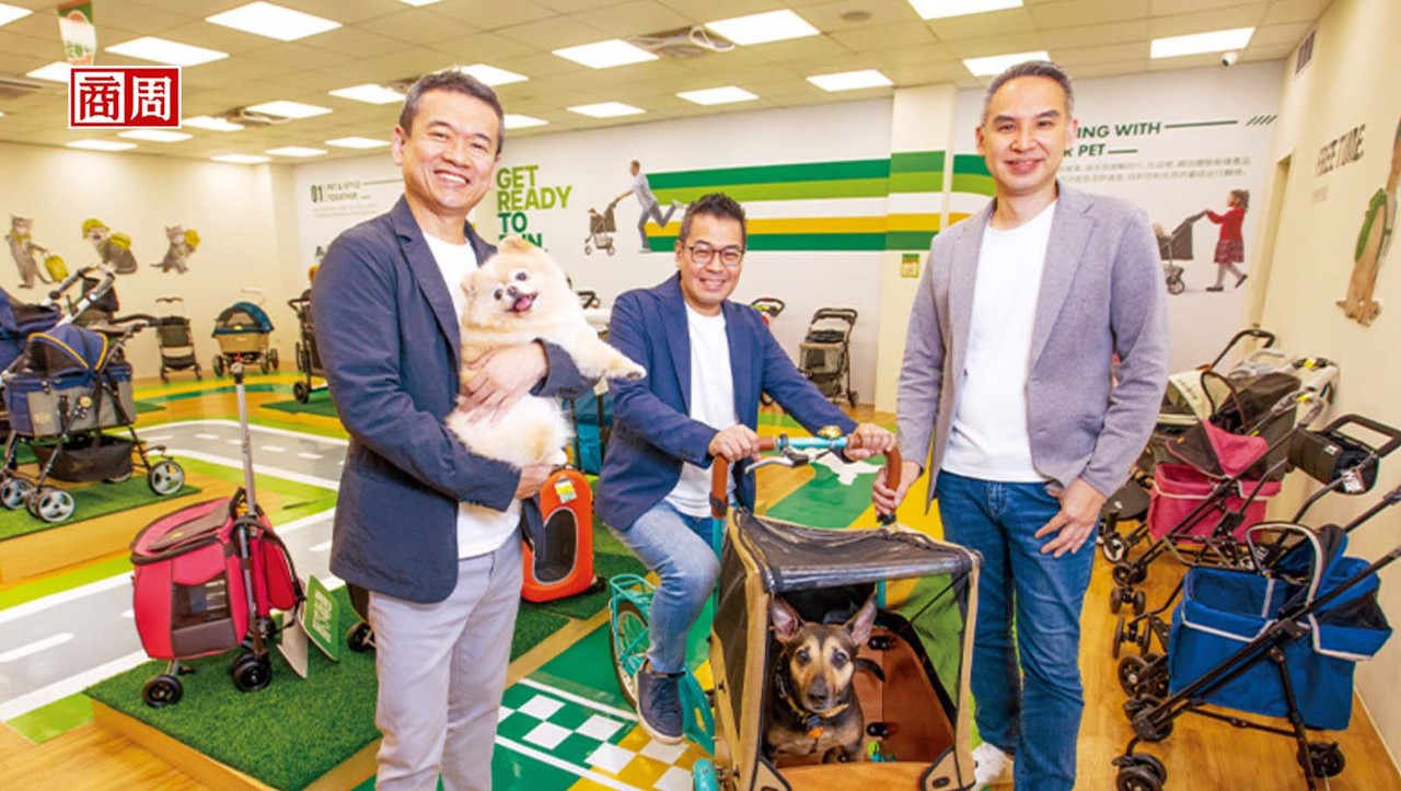 万达宠物董事长陈乐维（左）、 执行长李俊广（中）、副执行长罗至玄（右）。商业周刊提供