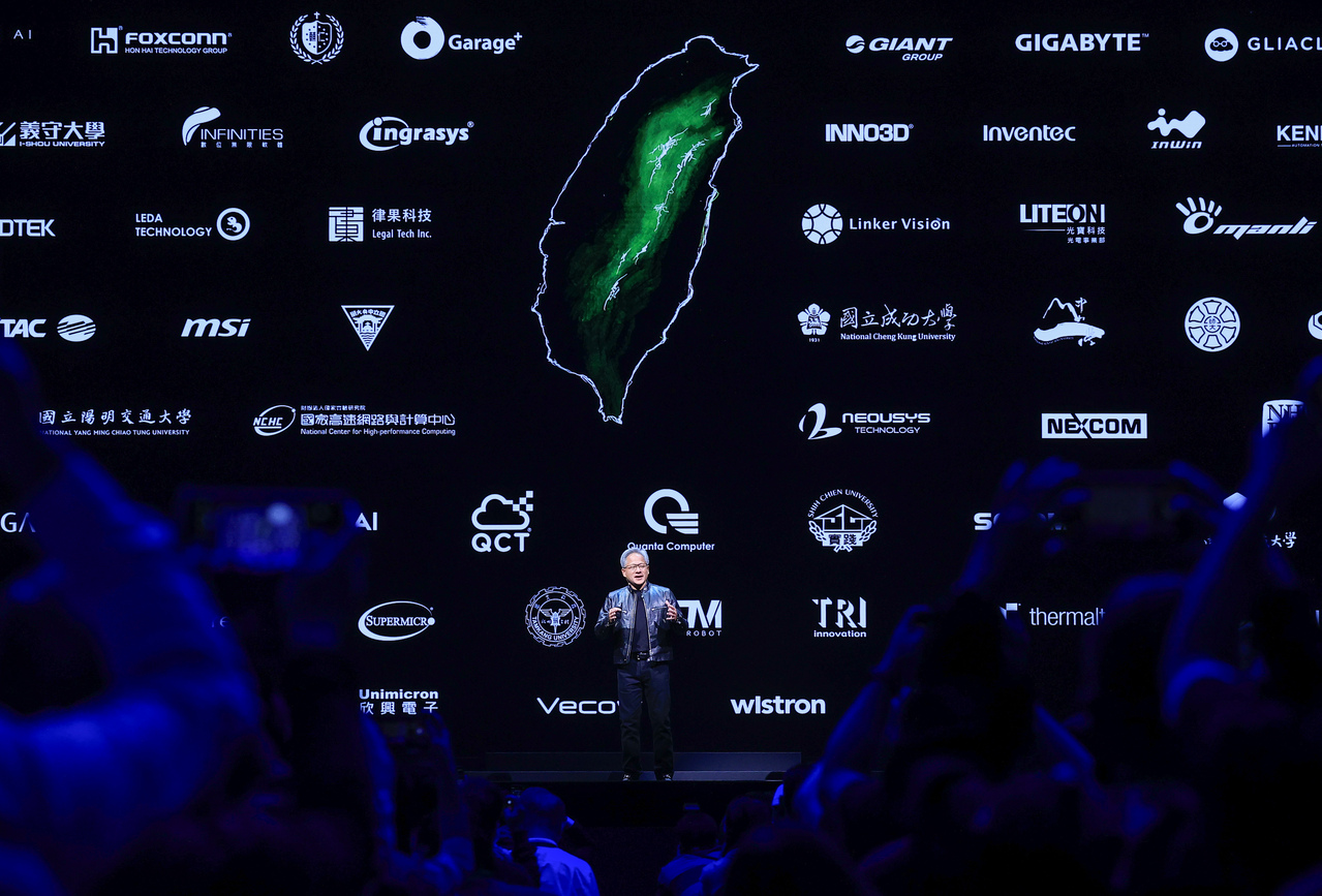 辉达（NVIDIA）创办人黄仁勋日前来台演讲，分享人工智慧时代如何带动全球新产业革命的发展。联合报系资料照片／记者余承翰摄影