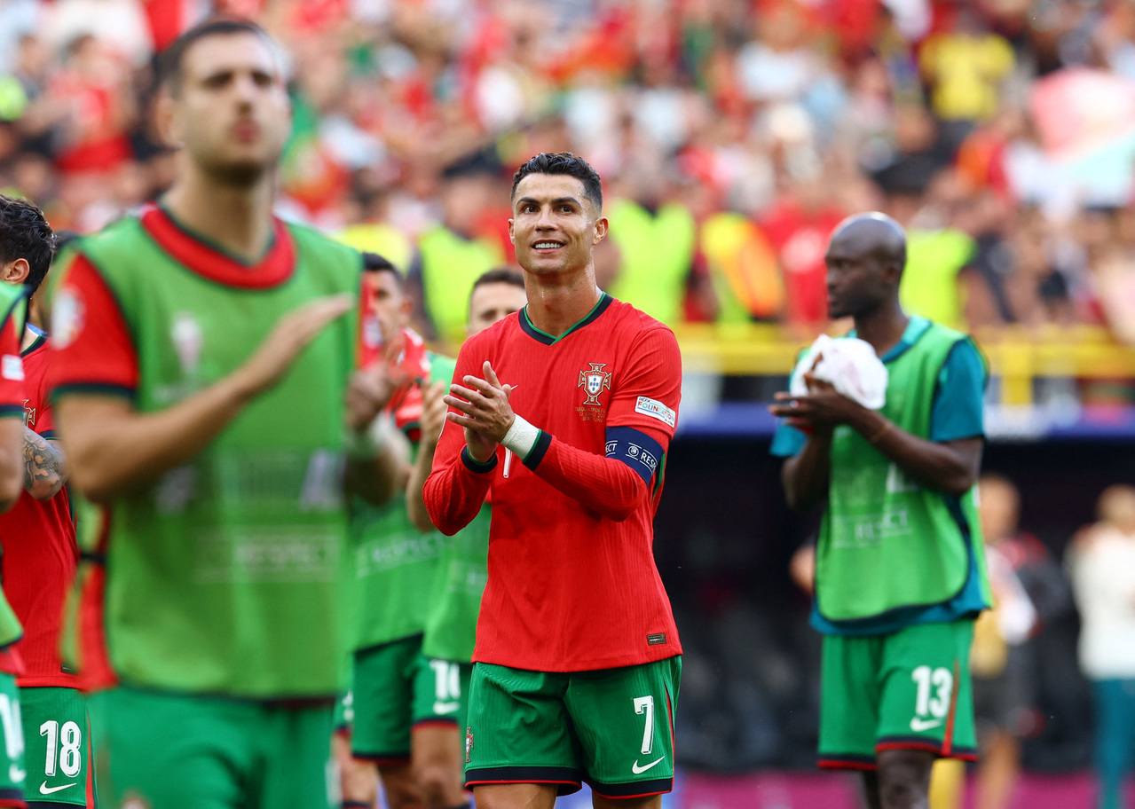C罗率领葡萄牙顺利拿下小组赛2连胜。