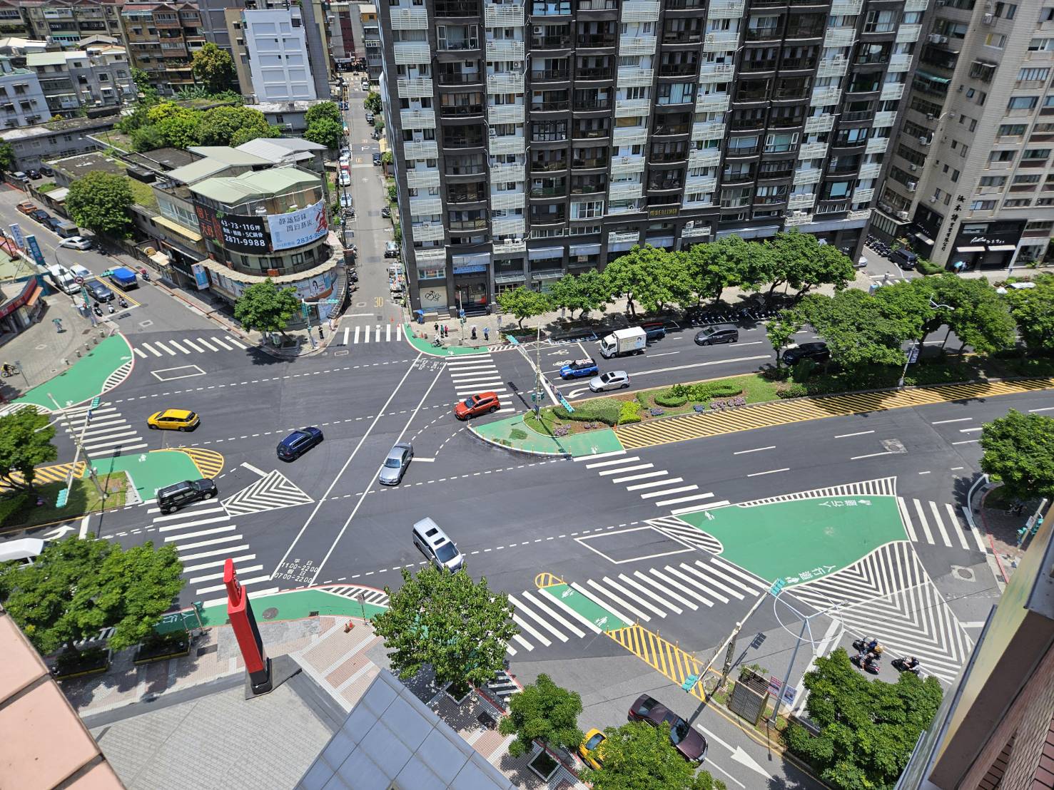 台北市天母忠诚路与士东路口的改造计划近期完工。图／北市交工处提供