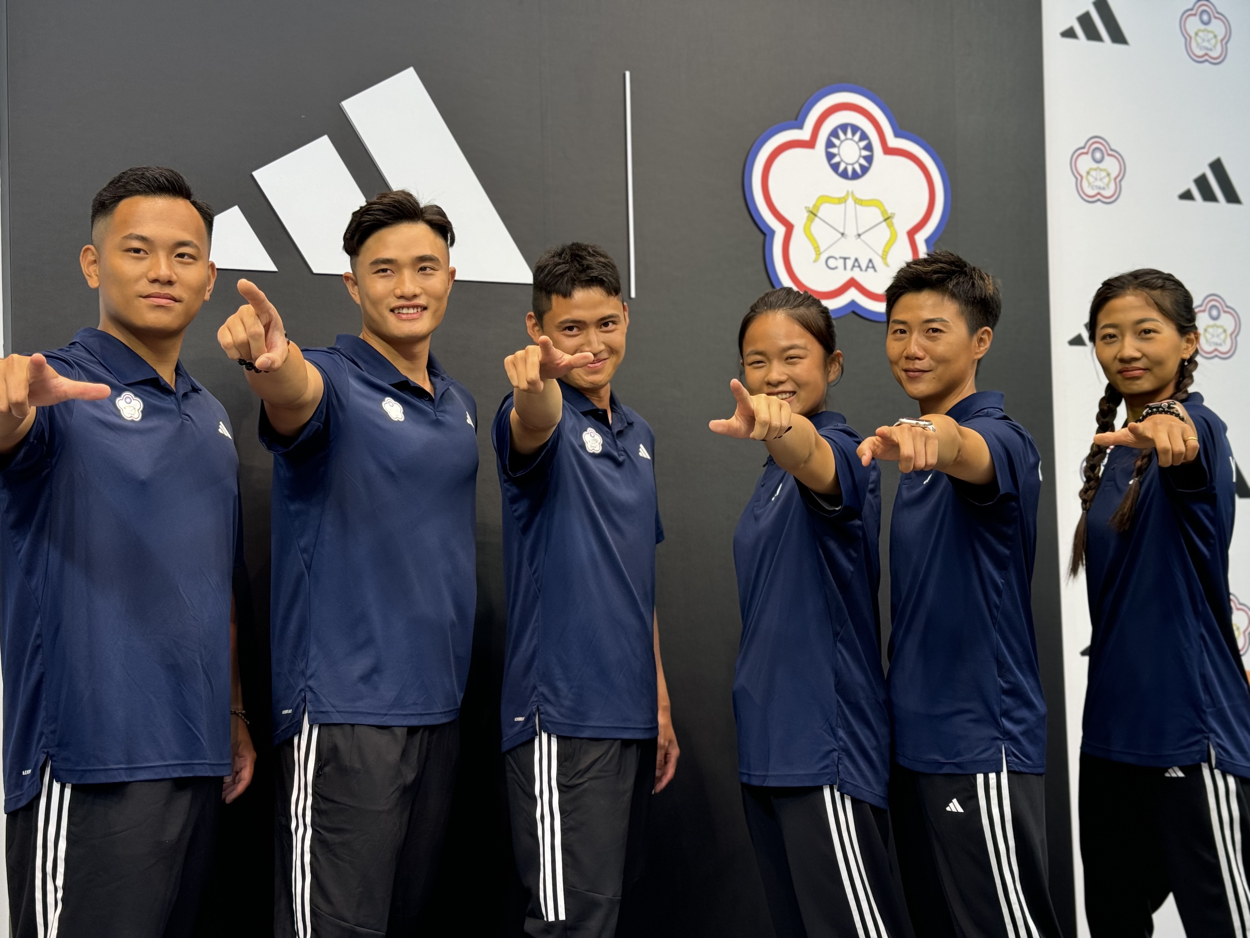 中华射箭队和adidas正式合作，6名奥运国手今天一同出席记者会。记者曾思儒／摄影