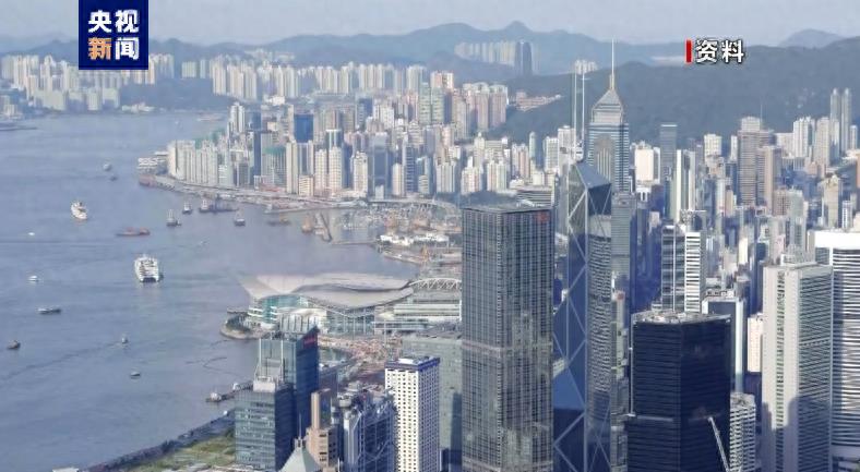 香港贸易发展局公布年中香港出口评估，将今年预期出口增长由4%至6%，上调到9%至11%。   央视新闻
