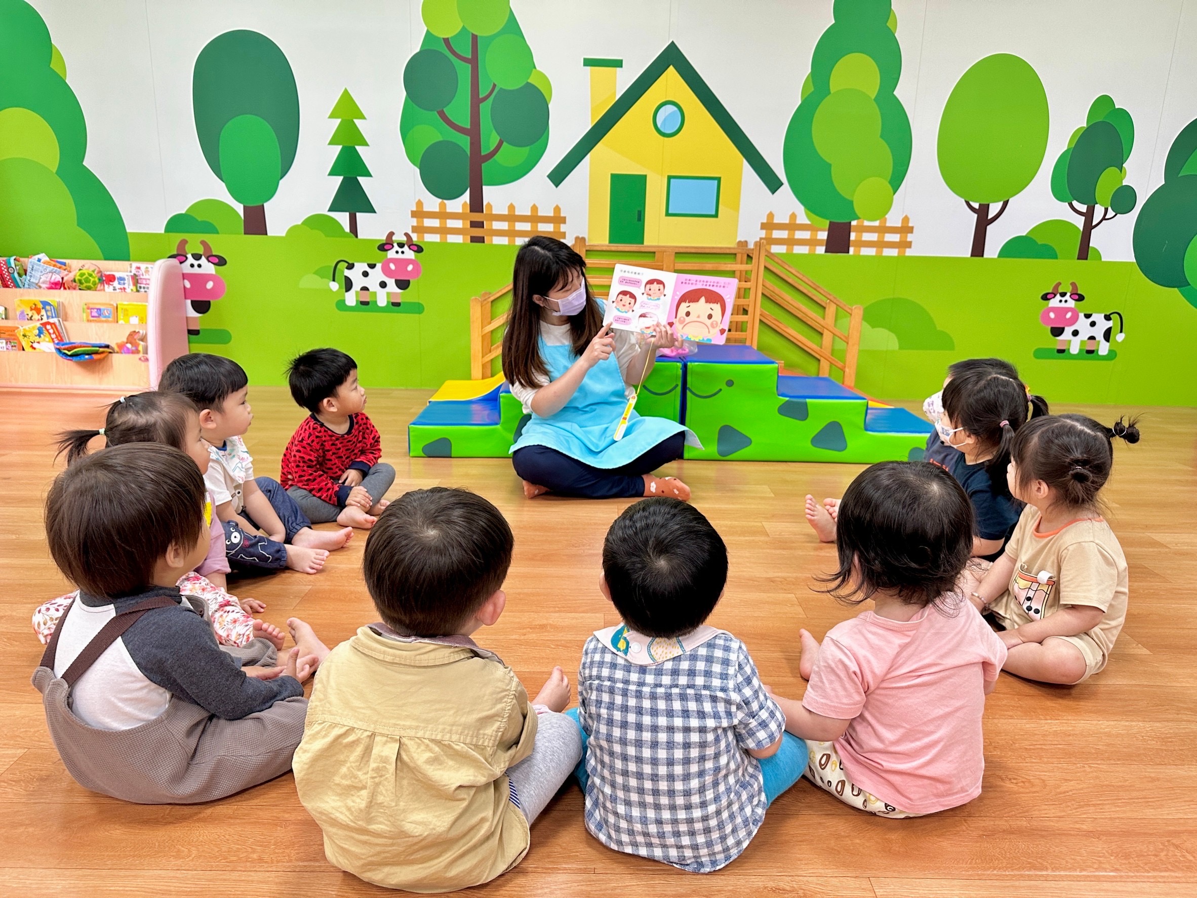 台南市公托及家园今年联合招生177名婴幼儿。图／台南市社会局提供