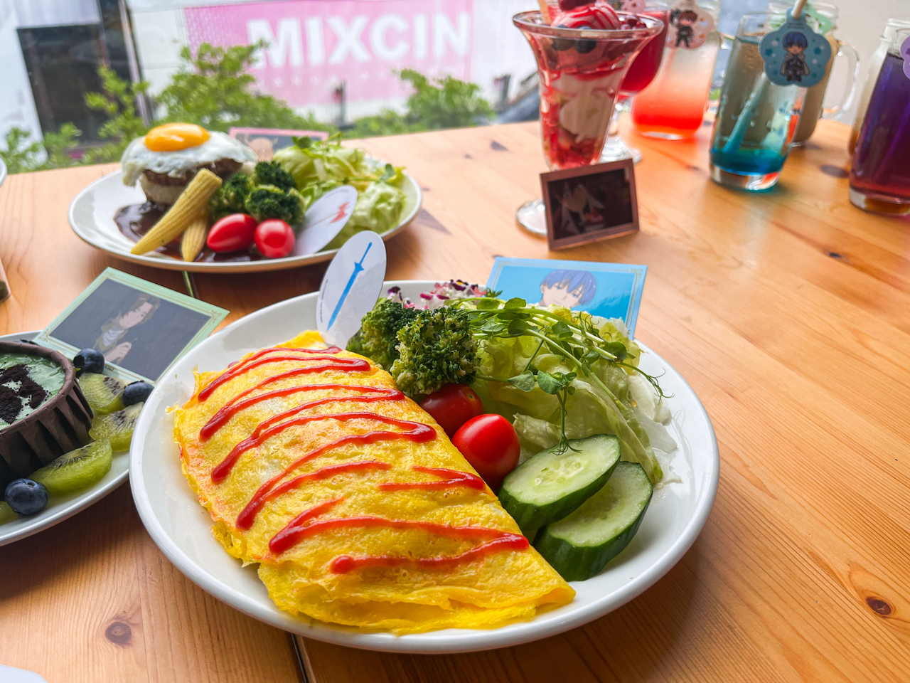 圖 葬送的芙莉蓮 咖啡廳打造寶箱怪體驗被吞