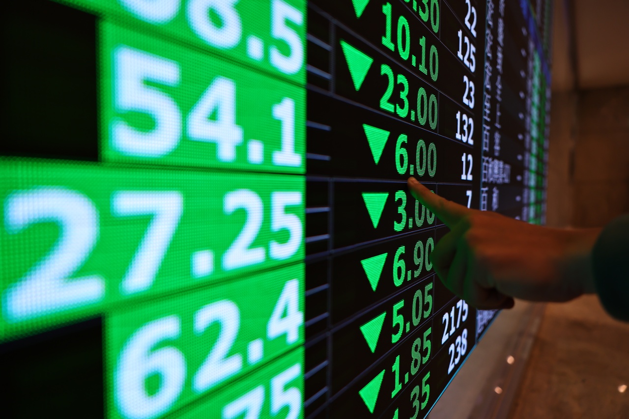 撿鑽石好時機？PTT笑「今天再一根」：不是單純技術修正| 台股雜談| 股市| 聯合新聞網