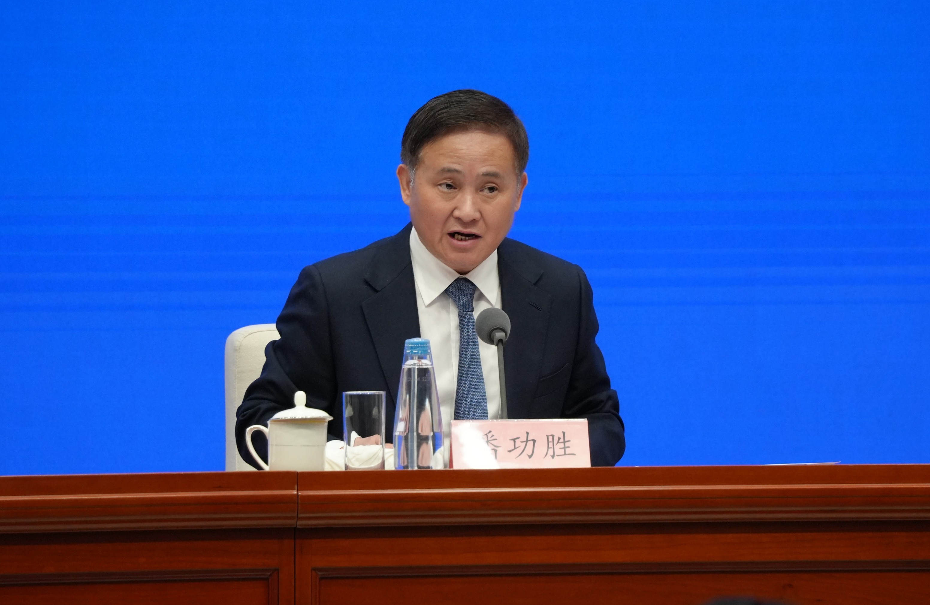 LPR 不動Q4有望降準降息人行行長表態將實施適度寬鬆政策| 大陸政經| 兩岸| 經濟日報