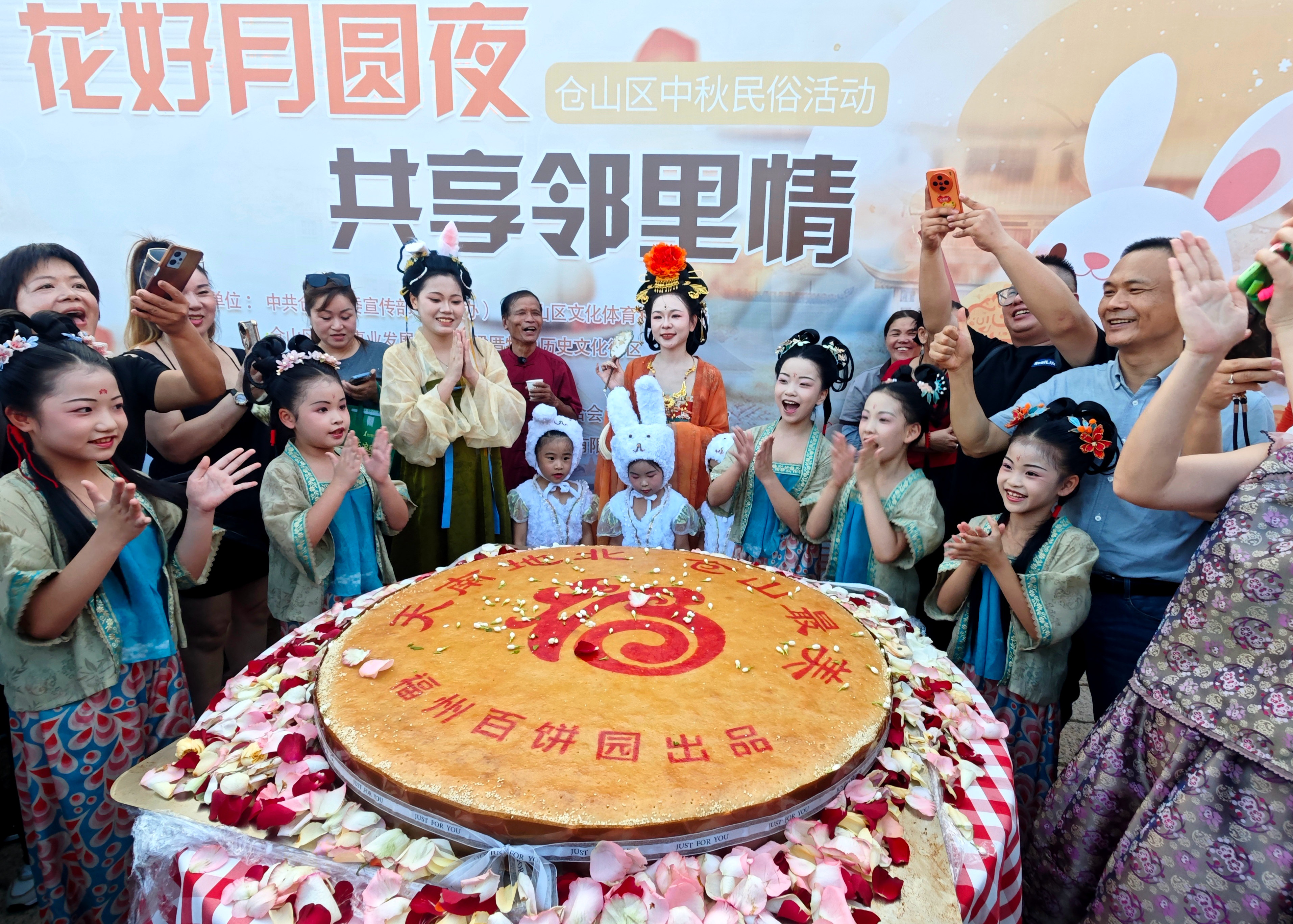 川口 春奈 似 av