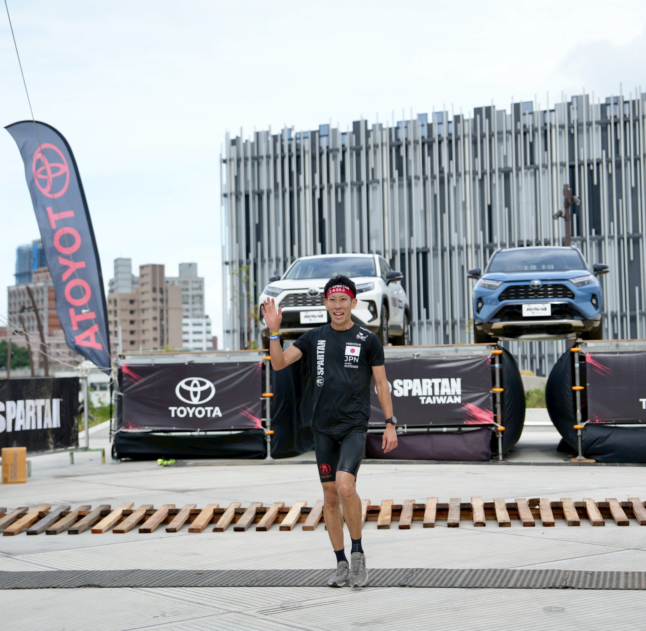 斯巴達障礙賽王南評拚到褲子破大洞孫育彬明年放眼野獸賽| 綜合| 運動| 聯合新聞網