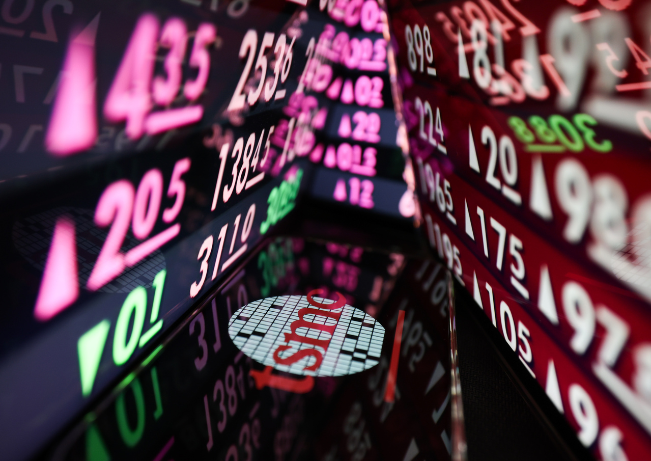 想靠槓桿放大報酬？小心「正2」長期盤整時淨值默默流血| 存股族愛ETF | 股市| 聯合新聞網