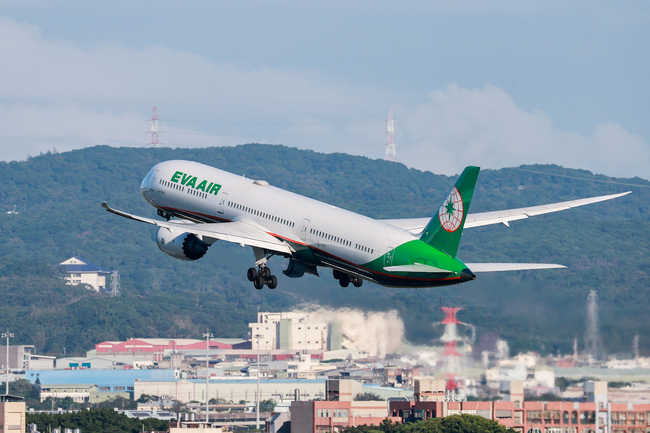 今日最夯股／航空業步入年底旺季長榮航等待量能重拾漲聲| 市場焦點| 證券| 經濟日報
