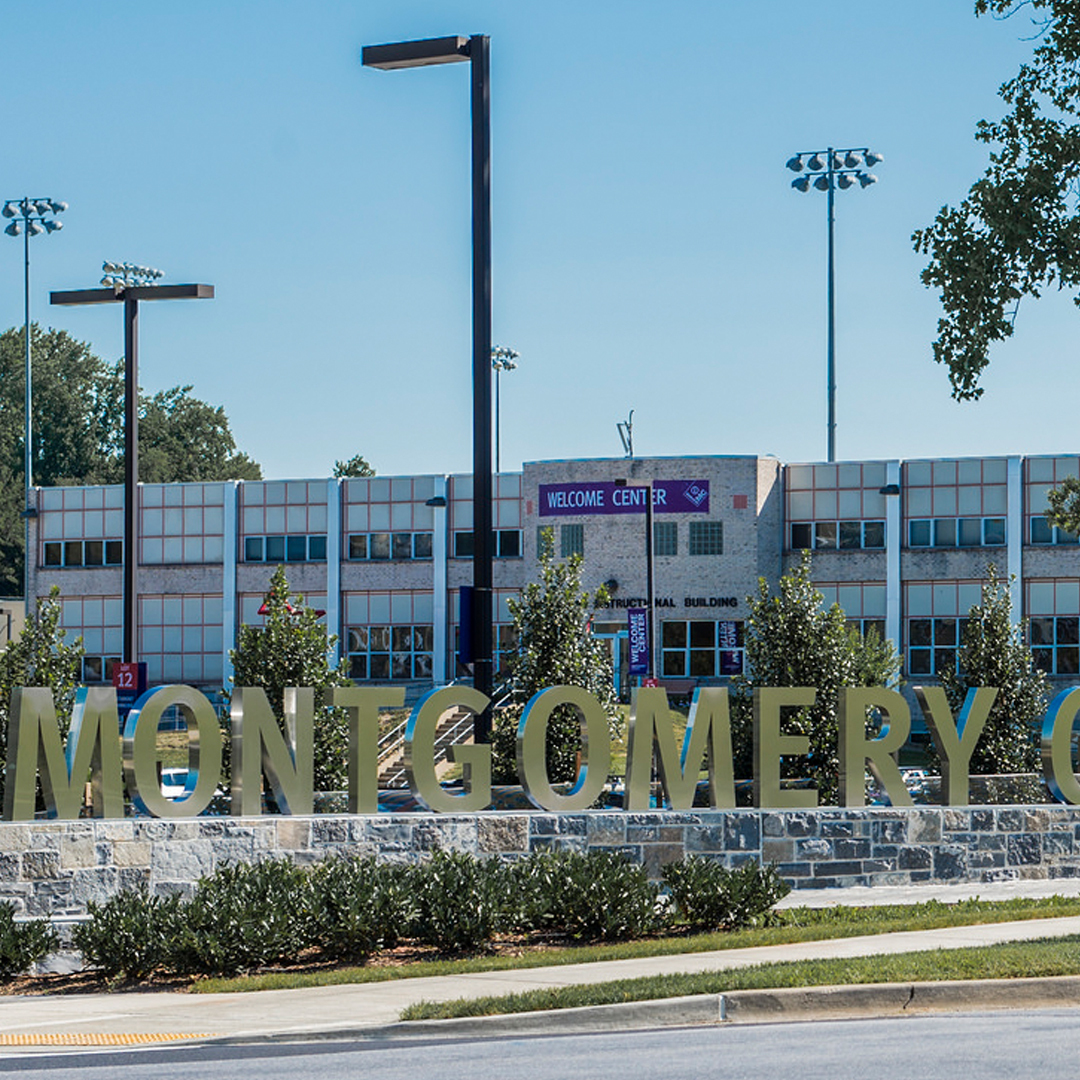 要求女學生脫衣馬州蒙郡社大開除教授| 大華府| 地方| 世界新聞網