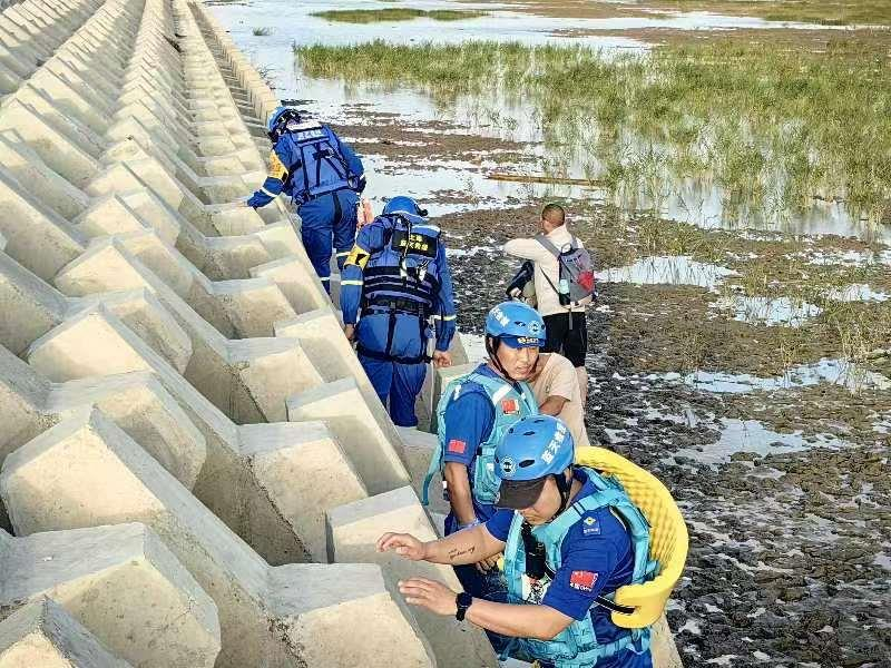 4歲女童上海失蹤遭惡意遺棄？父親發聲了：不想理陰謀論| 翻牆來尋奇 