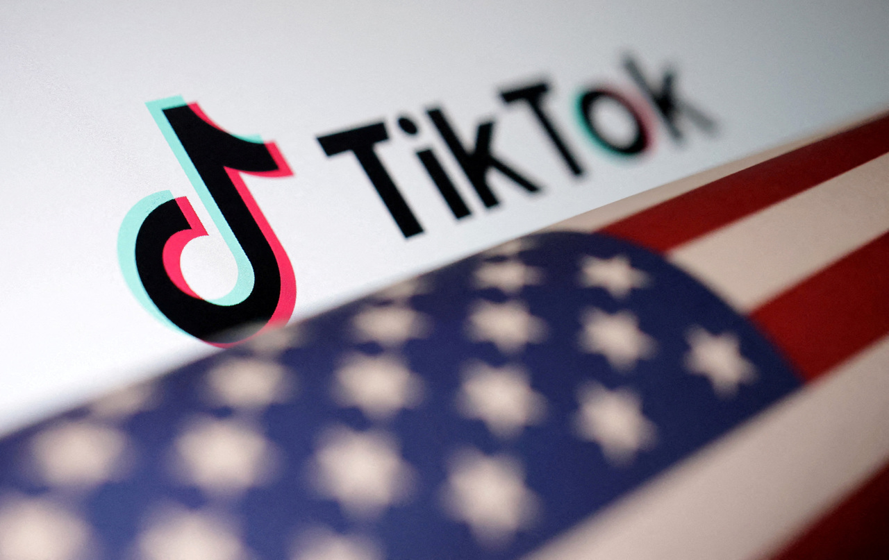 专家提醒TikTok上所流传分享的报税秘笈都是不实信讯。（路透）