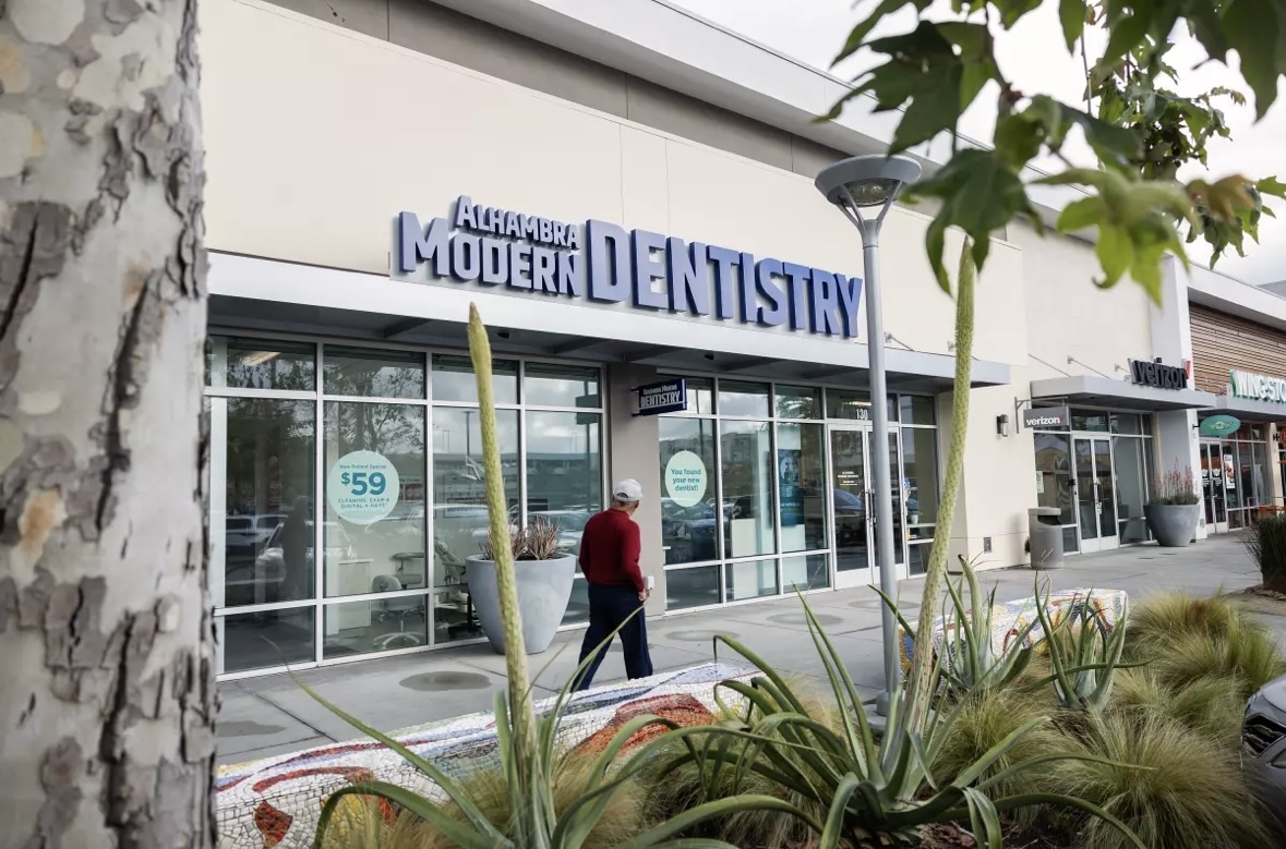 洛时精选／过去被小看牙医诊所广受购物中心青睐| 洛时精选| 洛杉矶| 世界新闻网