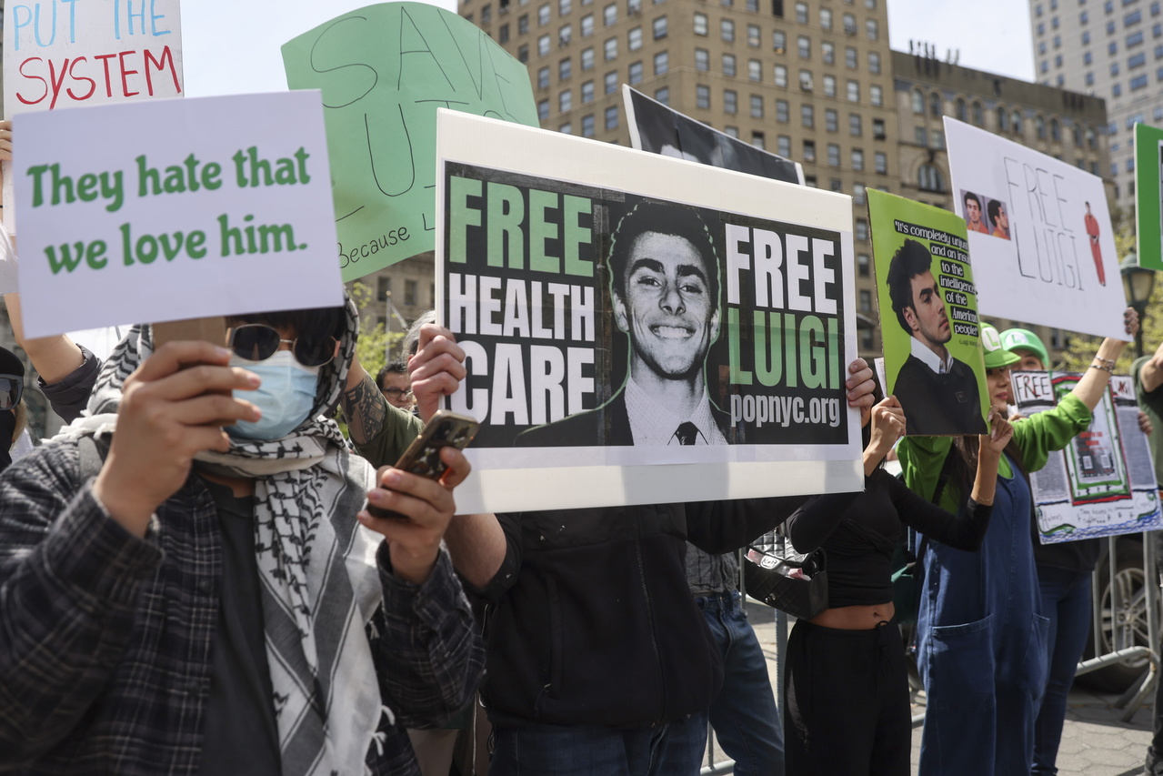 涉杀联合健保CEO 孟乔内「不认罪」检察官寻求死刑| 纽约焦点| 纽约| 世界新闻网