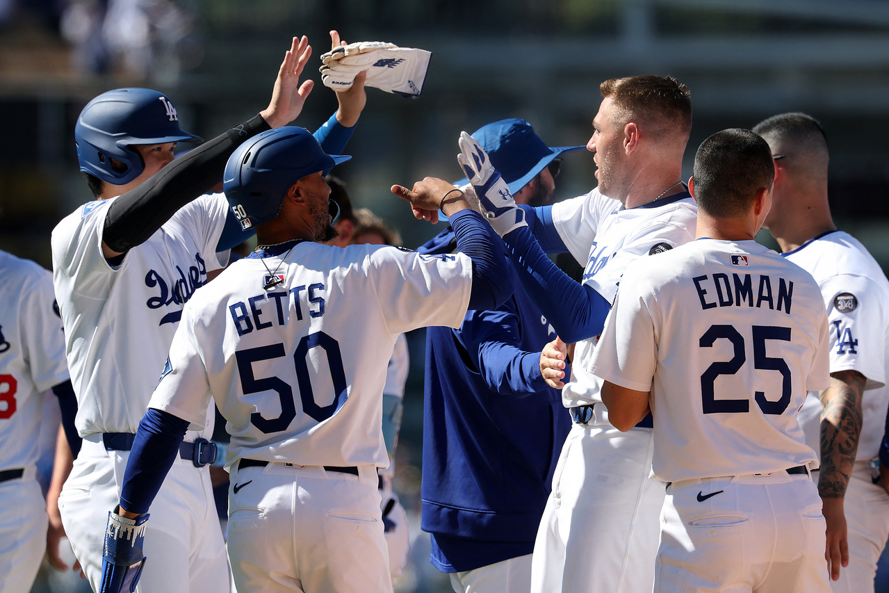 记住多萝西·皮特曼·休斯, image size:1279x853