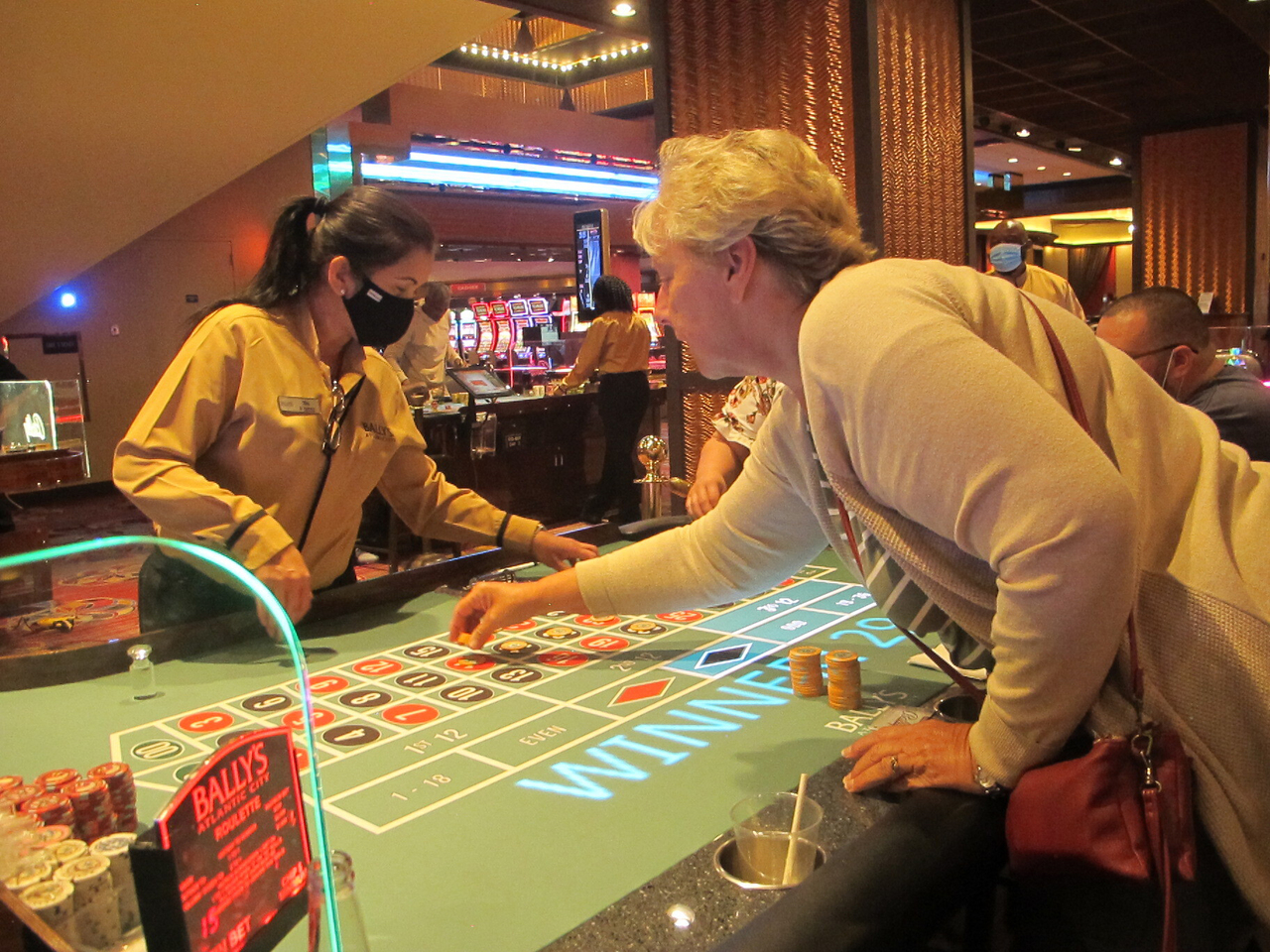 3大赌场争执照承诺收益数十亿专家：乐观预测难成真| 社区新闻| 纽约| 世界新闻网