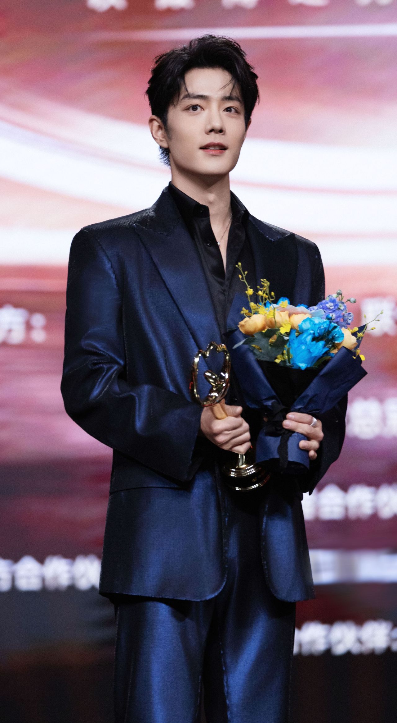 三封「微博King」… 肖戰時隔6年同框王一博「博君一肖」粉絲暈了| 娛樂